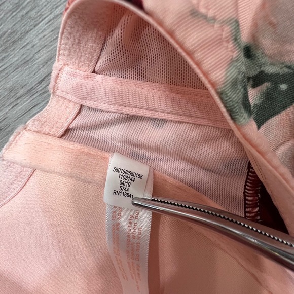 Cacique Pink Floral Boost Plunge Bra Front Closure 42C - Picture 6 of 10